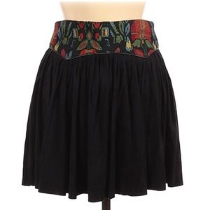 Original Sin Tapestry Waistband Skirt - size 2/4